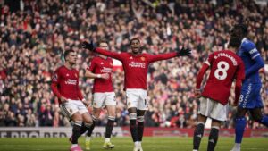 Manchester United’s Midfielder Hunt: Are We Shopping at IKEA?