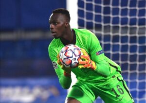 Goalkeepers Evolving: The Rise of the Playmaker Role