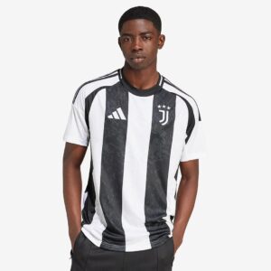 Juventus’ Transfer Plans: Splash or Just a Soggy Surprise?