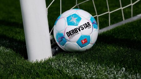 Bundesliga Boosts Fan Engagement through Social Media Surge