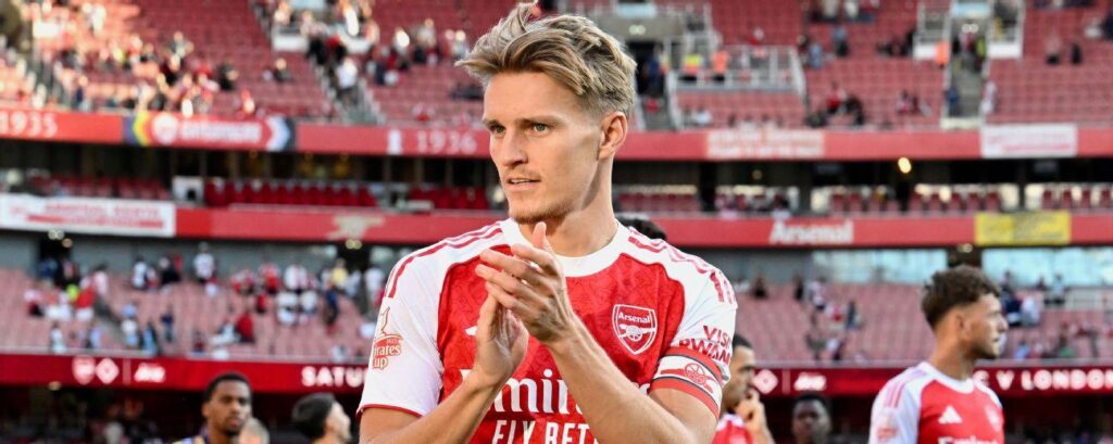 Will Arsenal Snag a Free Agent Surprise? Grab the Popcorn!