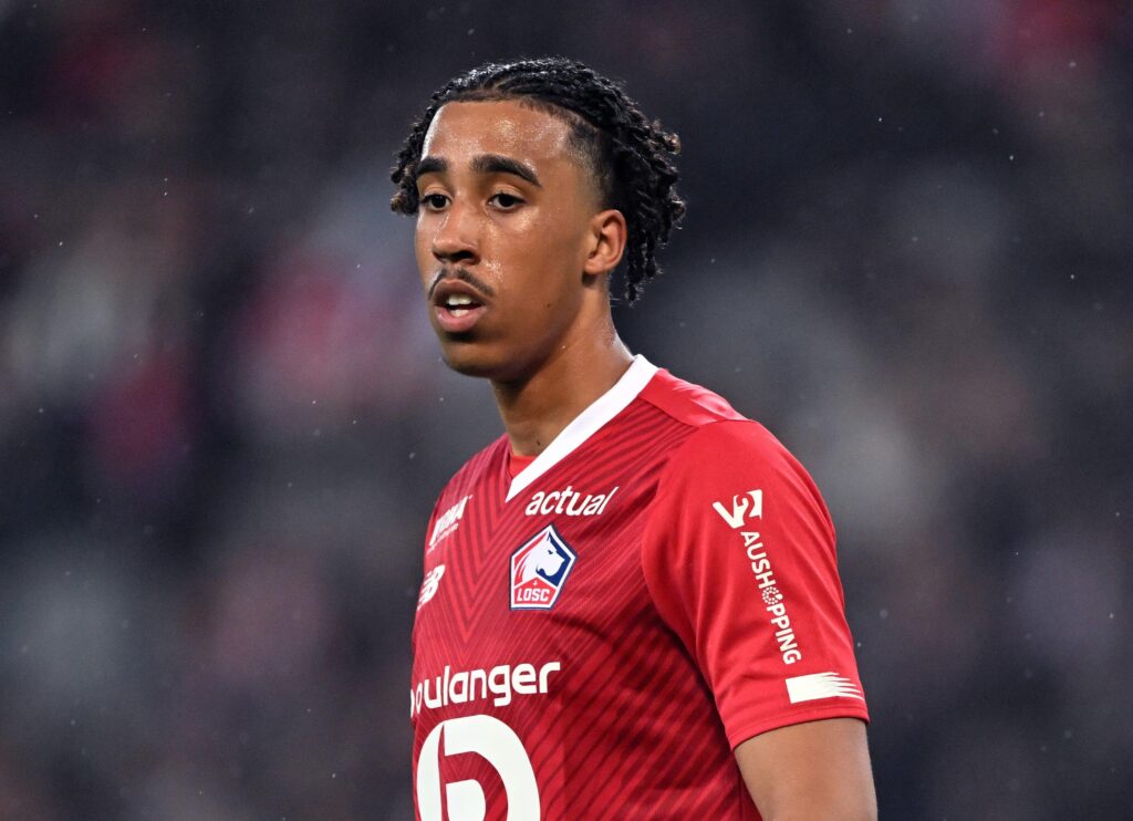 United’s Next Big Defender: Can He Tackle Our Expectations?
